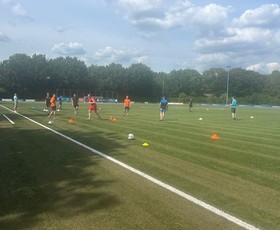 BBB: Business, Ballen, BBQ